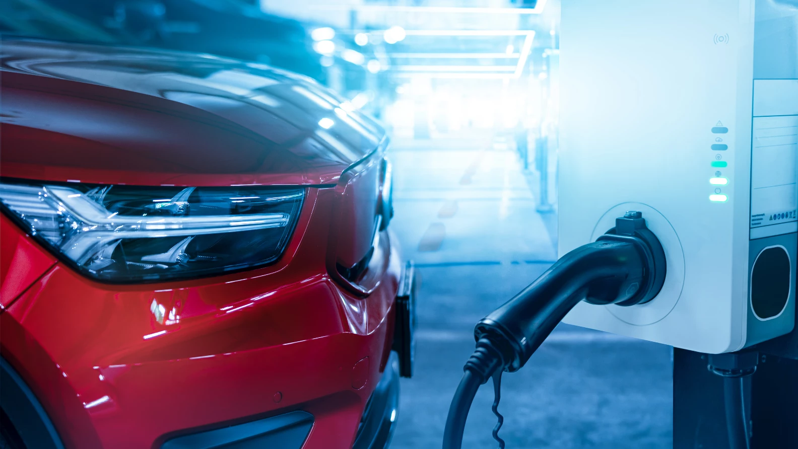 Een elektrische auto opladen