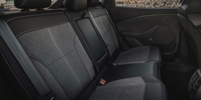 Electric cars - Anhängerkupplung: verfügbar - Ford Mustang Mach-E GT