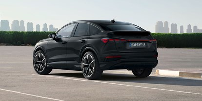 Electric cars - Klimaautomatik: serie - Audi Q4 Sportback e-tron 40