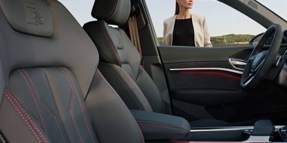 Electric cars - Parkassistent vorne: serie - Audi Q8 Sportback e-tron 55 advanced quattro