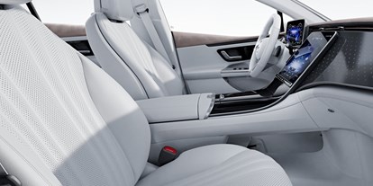Electric cars - Apple CarPlay: serie - Mercedes EQE 350 4MATIC