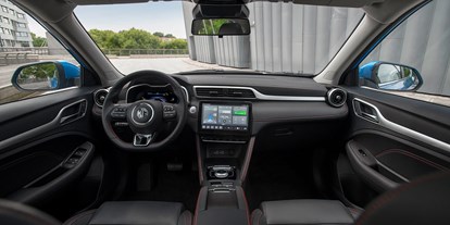 Electric cars - Apple CarPlay: serie - MG ZS EV 50 kW Comfort