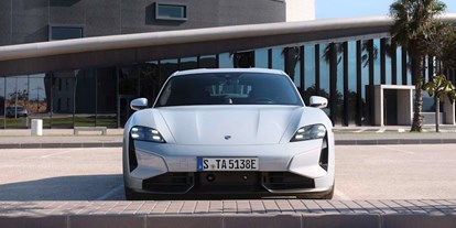 Electric cars - Porsche Taycan GTS 