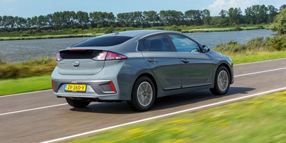 Electric cars - Isofix - Hyundai IONIQ Elektro