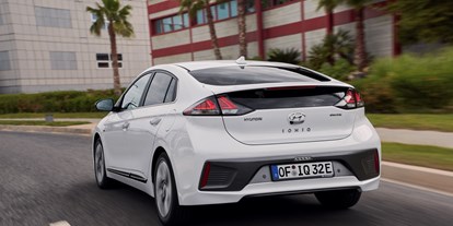 Elektroautos - Ladeanschluss-Typ: CCS - Hyundai IONIQ Elektro