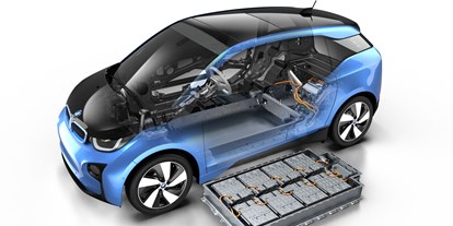 Electric cars - Position Ladeanschluss: Rechts hinten - BMW i3 120 Ah