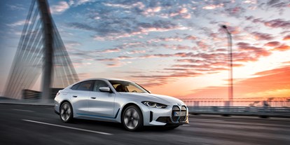 Electric cars - Antrieb: Heckantrieb - BMW i4 eDrive40