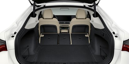 Elektroautos - Sitze: 5-Sitzer - BMW i4 eDrive40