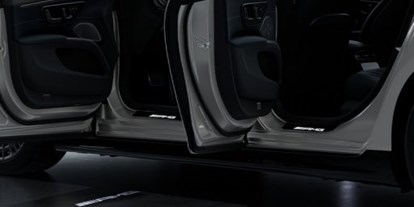 Elektroautos - Position Ladeanschluss: Rechts hinten - Mercedes EQS AMG 53 4MATIC+