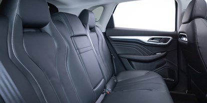 Elektroautos - Sitze: 5-Sitzer - MG Marvel R Performance