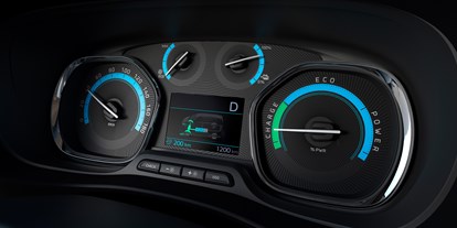 Electric cars - Aufbau: Kleinbus - Peugeot e-Traveller L2 75 kWh