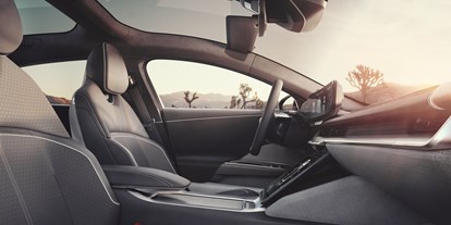 Electric cars - Panoramadach: serie - Lucid Air Grand Touring