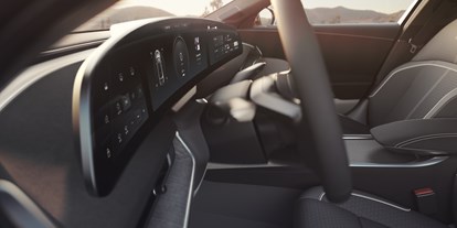 Electric cars - Notbremsassistent - Lucid Air Touring