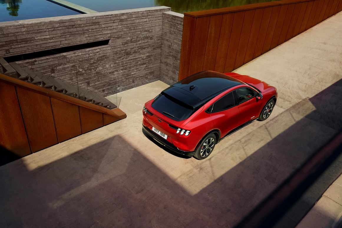 Elektroauto Modell: Ford Mustang Mach-E AWD Extended Range