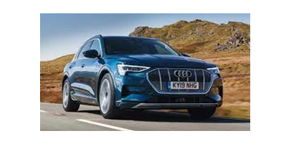 Elektroautos - Panoramadach: optional - Audi e-tron 55 quattro