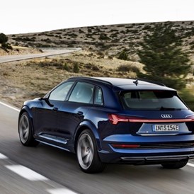 Elektroauto Modell: Audi e-tron S