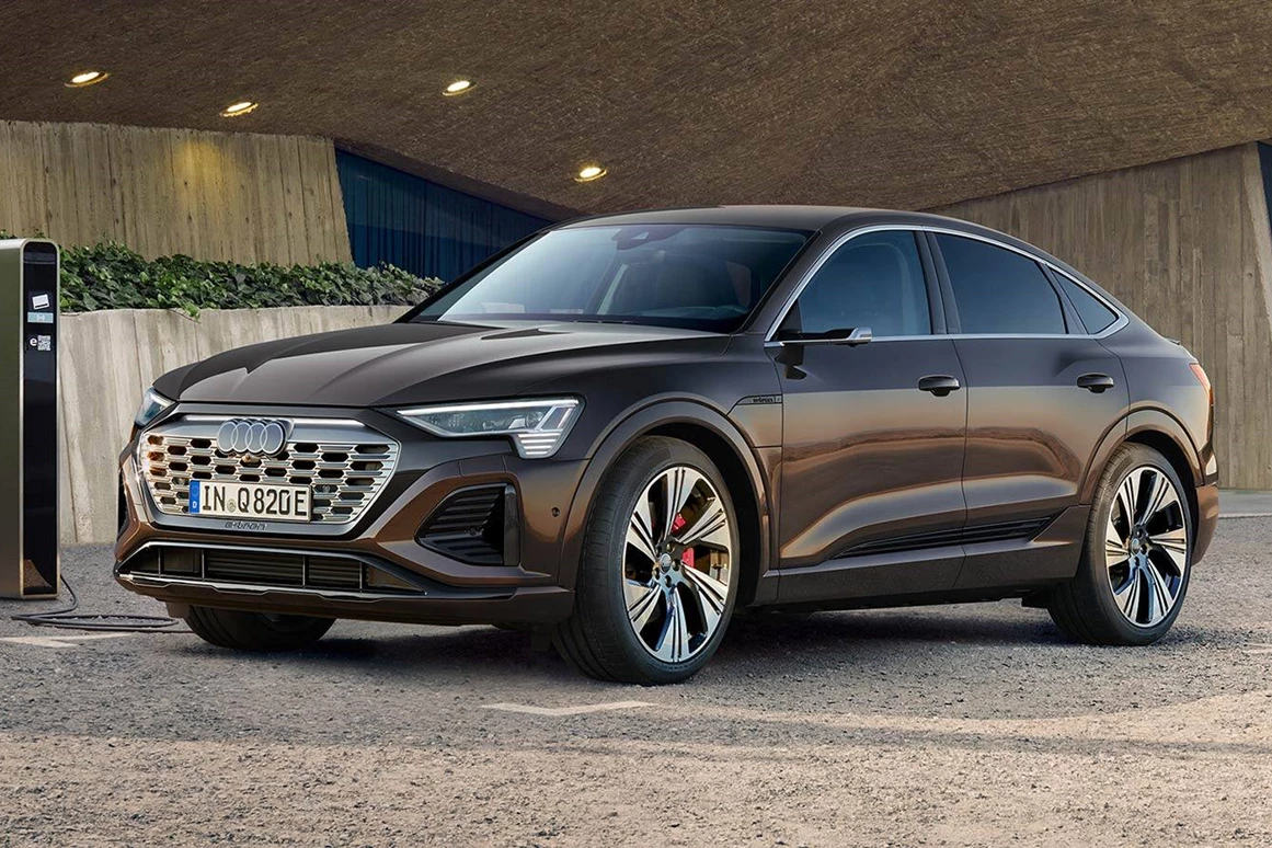 Elektroauto Modell: Audi Q8 Sportback e-tron 50