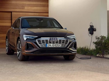 Elektroauto Modell: Audi Q8 Sportback e-tron 50