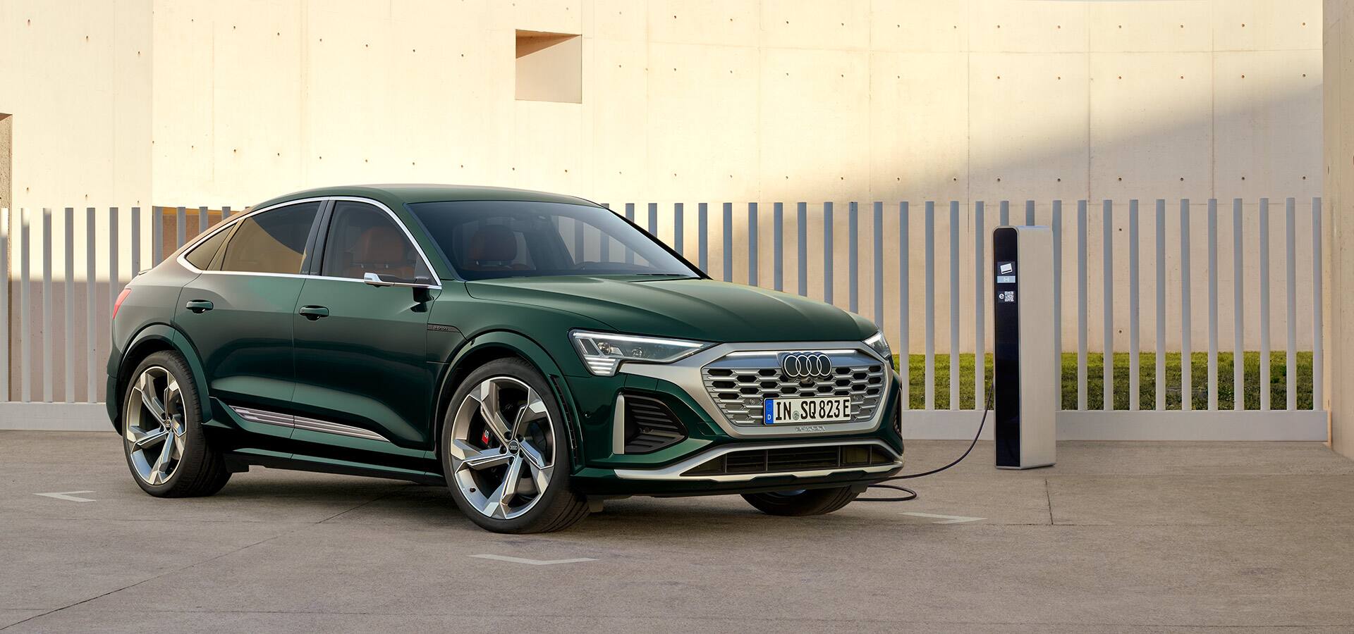 Elektroautos - Schnellladen - Audi SQ8 Sportback e-tron