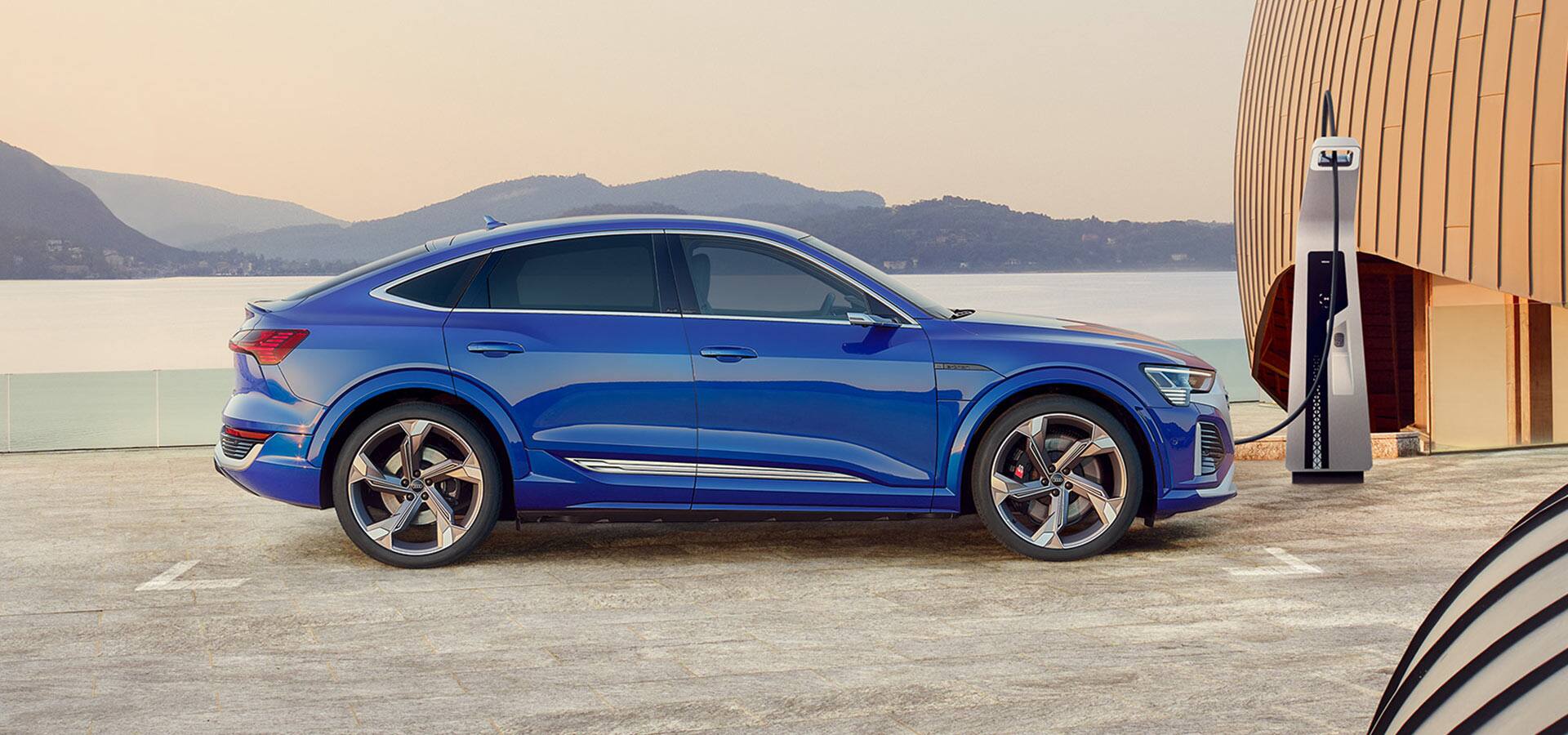 Elektroautos - Schnellladen - Audi SQ8 Sportback e-tron