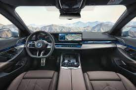 Elektrische auto's - Notrufsystem - BMW i4 eDrive40