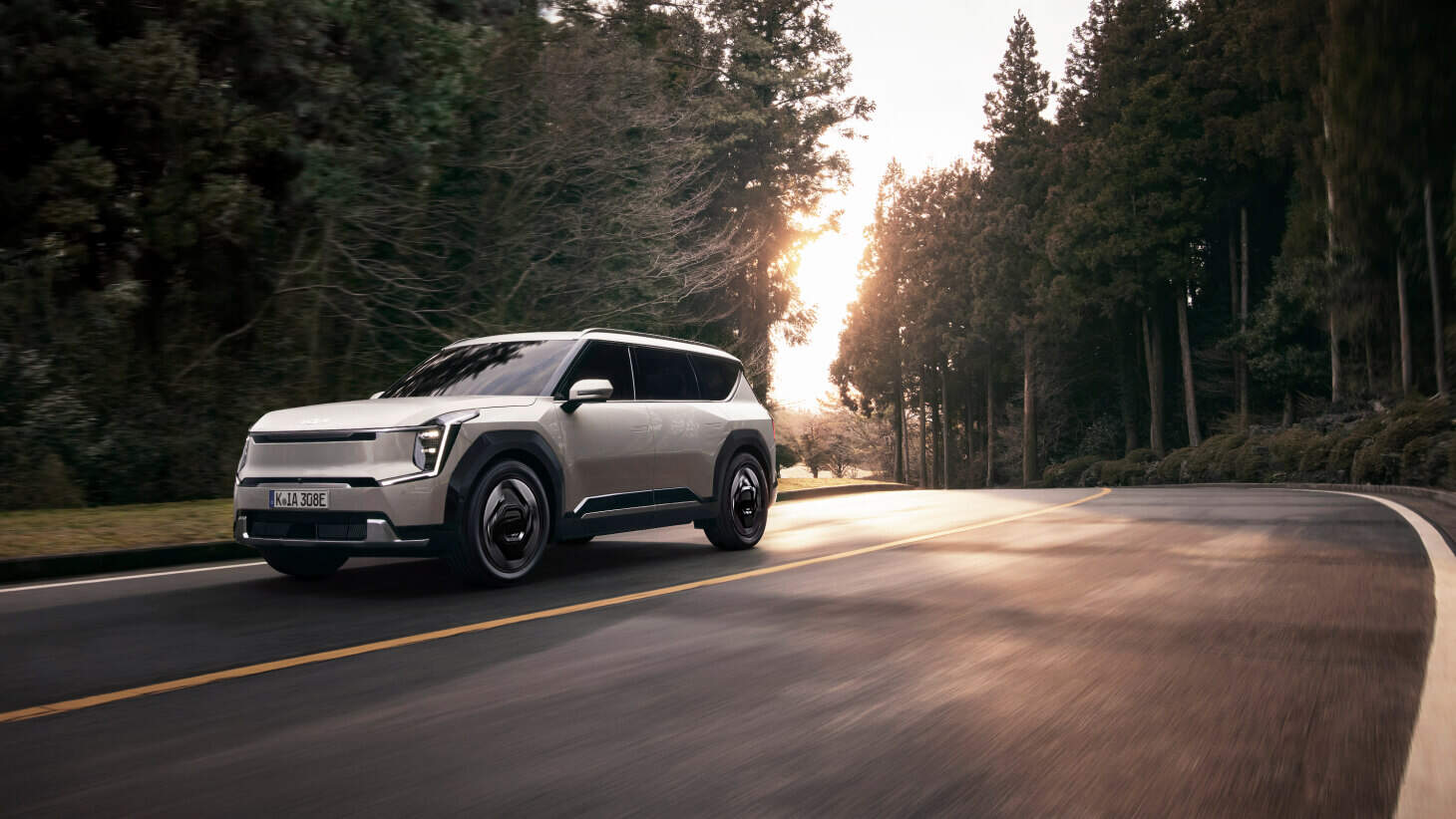 Elektroautos - Akku-Kapazität brutto - Kia EV9 99.8 kWh RWD