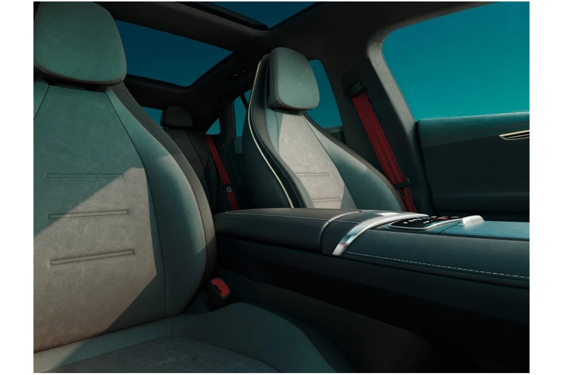 Elektroauto Modell: Mercedes EQE 350 SUV