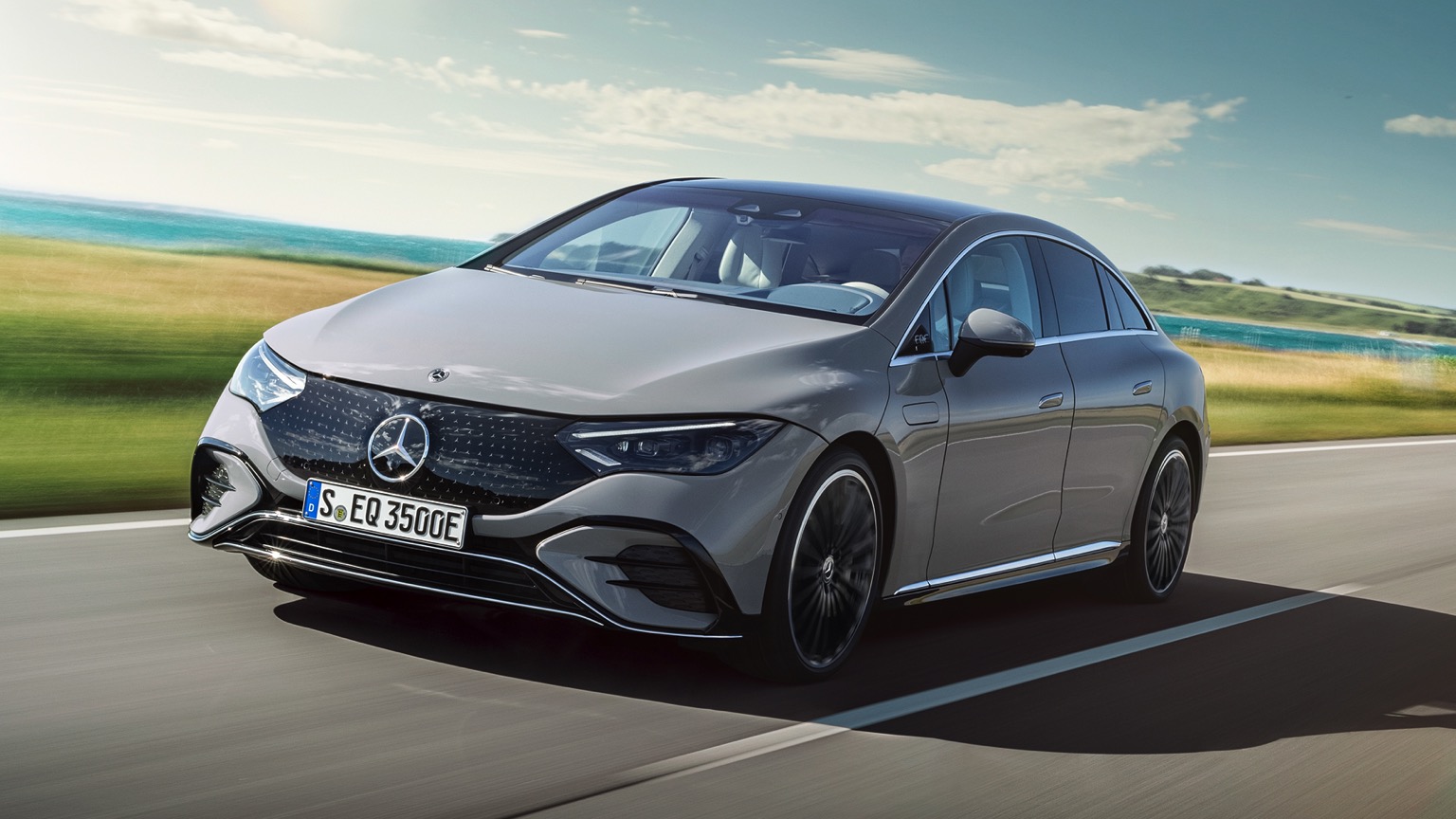 Elektrische auto's - Notrufsystem - Mercedes-Benz EQE 500 4MATIC