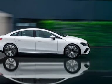 Elektroauto Modell: Mercedes EQE 500 4MATIC