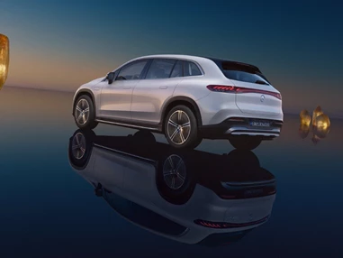 Elektroauto Modell: Mercedes EQS 450+ SUV