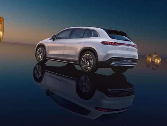 Elektroauto Modell: Mercedes EQS 450+ SUV