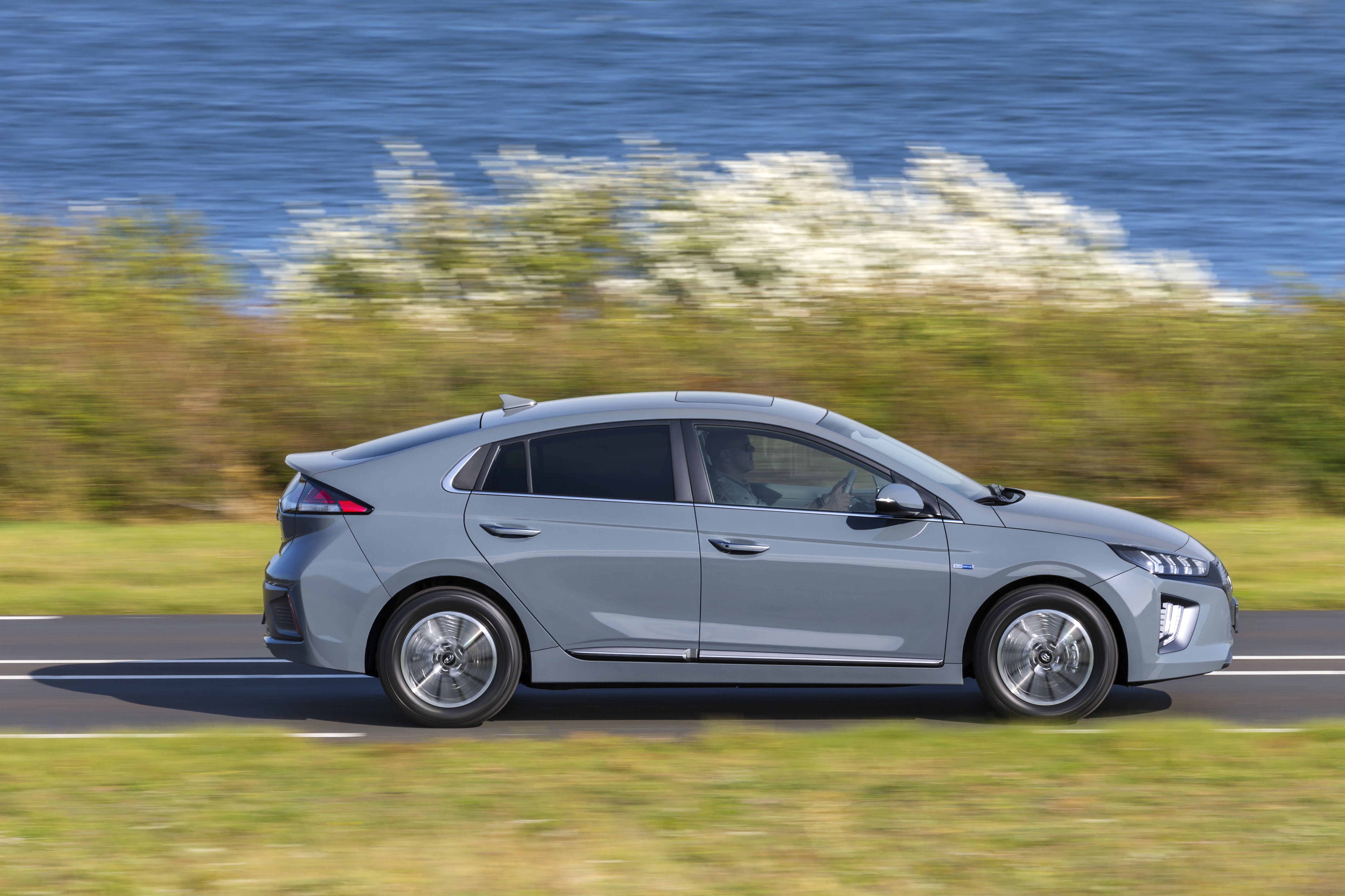 Elektrische auto's - Isofix - Hyundai IONIQ Elektro