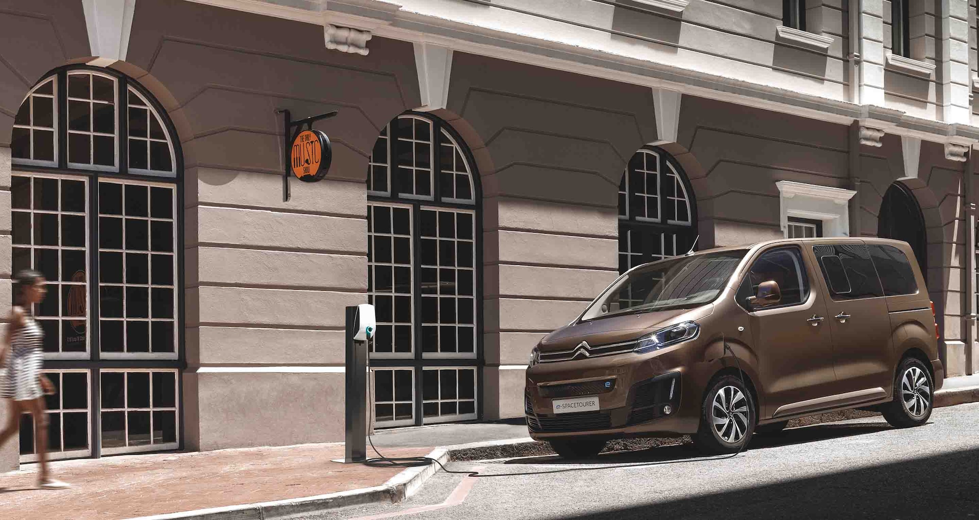 Elektroautos - Aufbau: Kleinbus - Citroen ë-SpaceTourer M 50 kWh