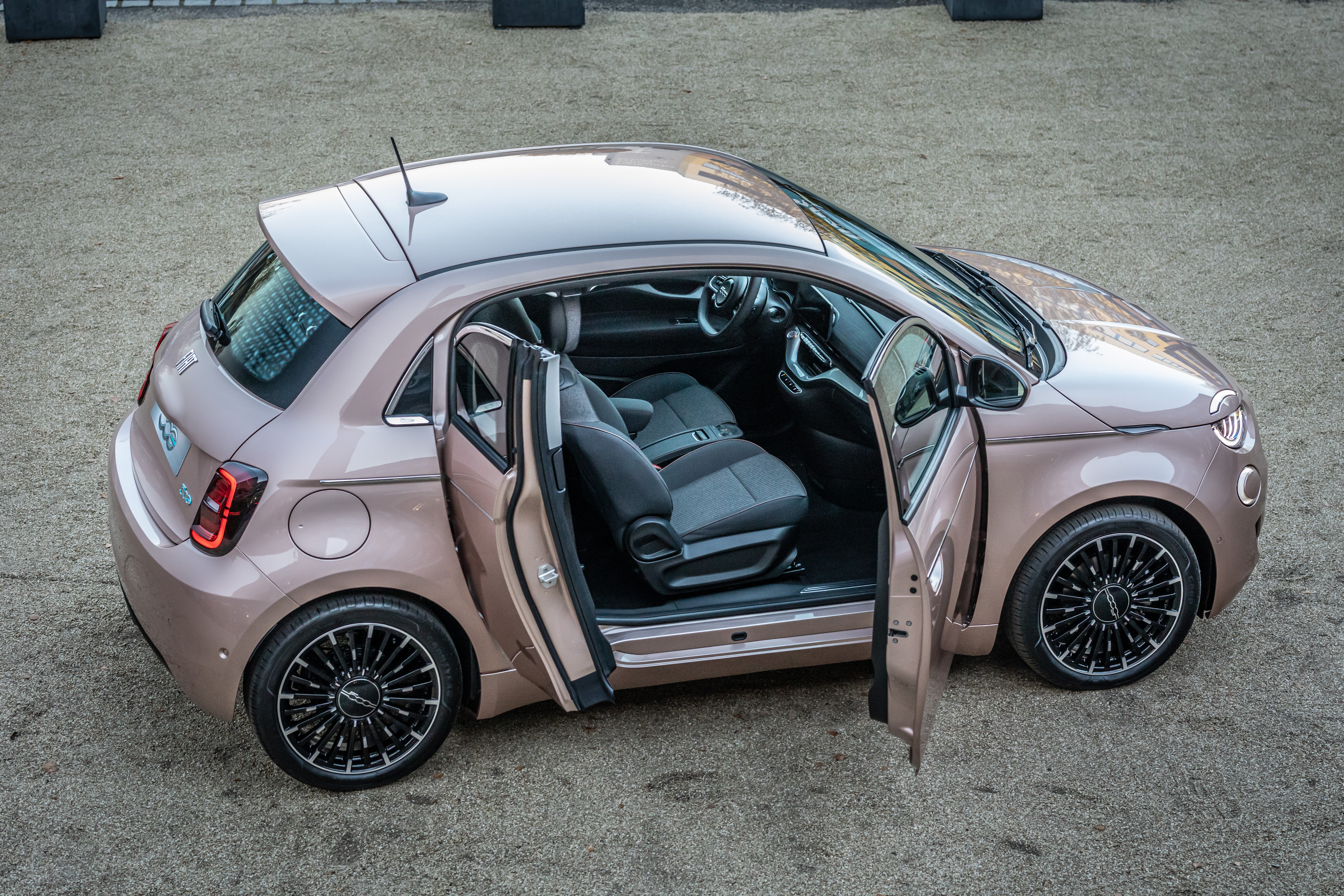 Elektroautos - Sprachsteuerung: verfügbar - Fiat 500e 3+1