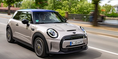 Electric cars - ESP - Mini Electric Cooper SE