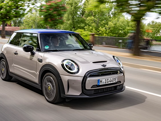 Elektroauto Modell: Mini Electric Cooper SE