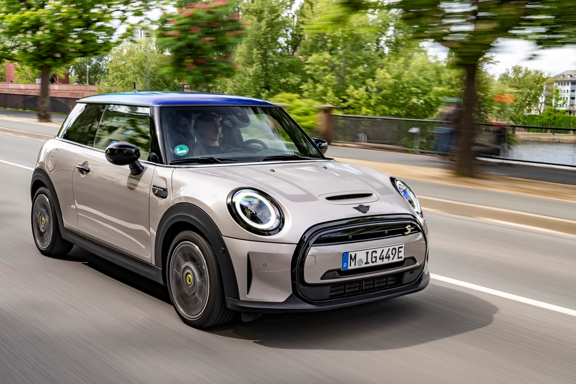 Elektroauto Modell: Mini Electric Cooper SE