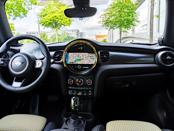 Elektroauto Modell: Mini Electric Cooper SE