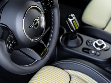 Elektroauto Modell: Mini Electric Cooper SE