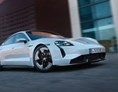 Elektroauto Modell: Porsche Taycan Turbo