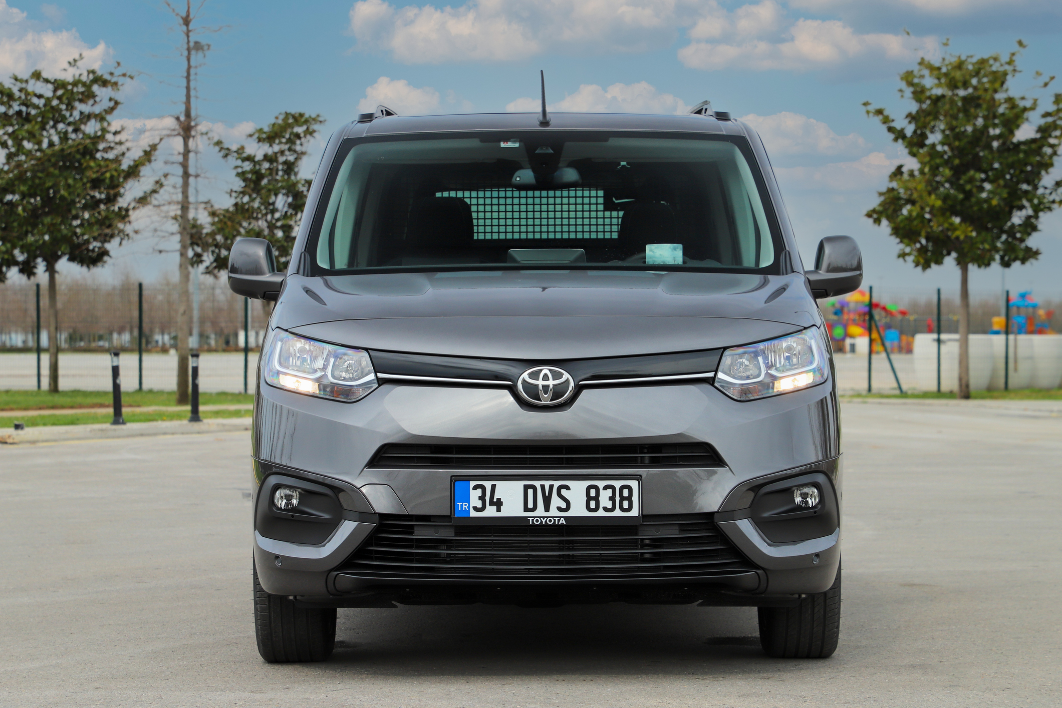 Elektroauto Modell: Toyota Proace Verso L2 75 kWh