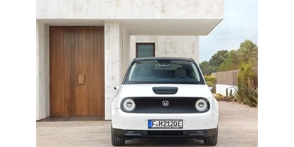 Electric cars - ABS - Honda e Advance