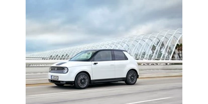 Electric cars - ABS - Honda e Advance