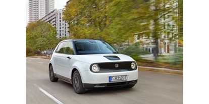Electric cars - ABS - Honda e Advance